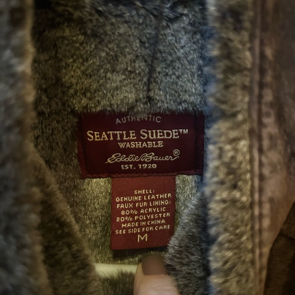 Like-New Eddie Bauer Suede Vest – Brown Genuine Leather, Washable - Picture 3 of 7